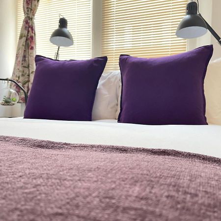Central Located Two Bedroom Suite Bristol Luaran gambar