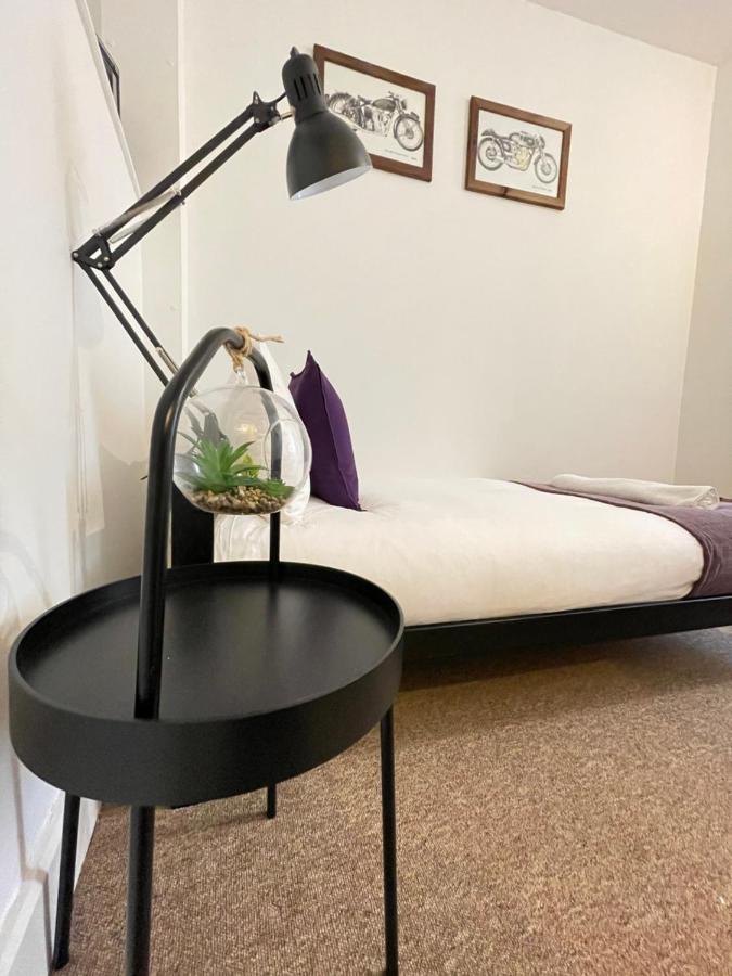 Central Located Two Bedroom Suite Bristol Luaran gambar