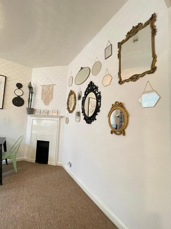 Central Located Two Bedroom Suite Bristol Luaran gambar