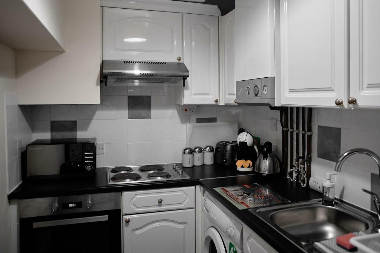 Central Located Two Bedroom Suite Bristol Luaran gambar